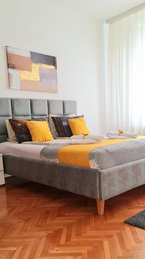 Downtown Star Apartment Beograd Eksteriør bilde