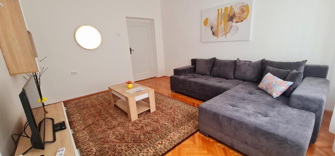 Downtown Star Apartment Beograd Eksteriør bilde